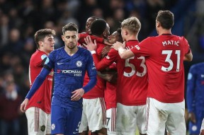 阿扎伦卡回归赛场，败北首场状态亮眼，切尔西观众沸腾！的简单介绍