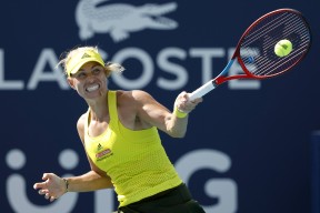 九游-晋级下一阶段引发热议！，阿扎伦卡在巴黎圣日耳曼比赛中险胜热度持续攀升(阿扎伦卡萨巴伦卡关系)